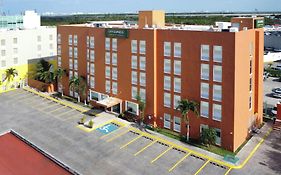 City Express Junior By Marriott Cancun